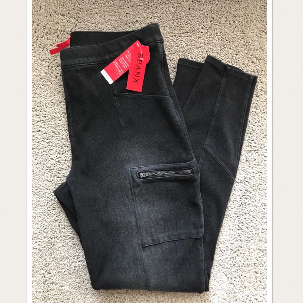 Spanx black cargo jeggings